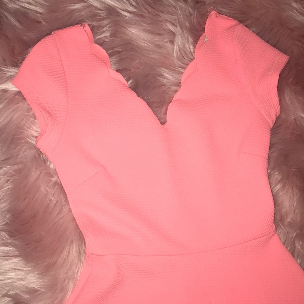 Dress - Picture 2 of 2